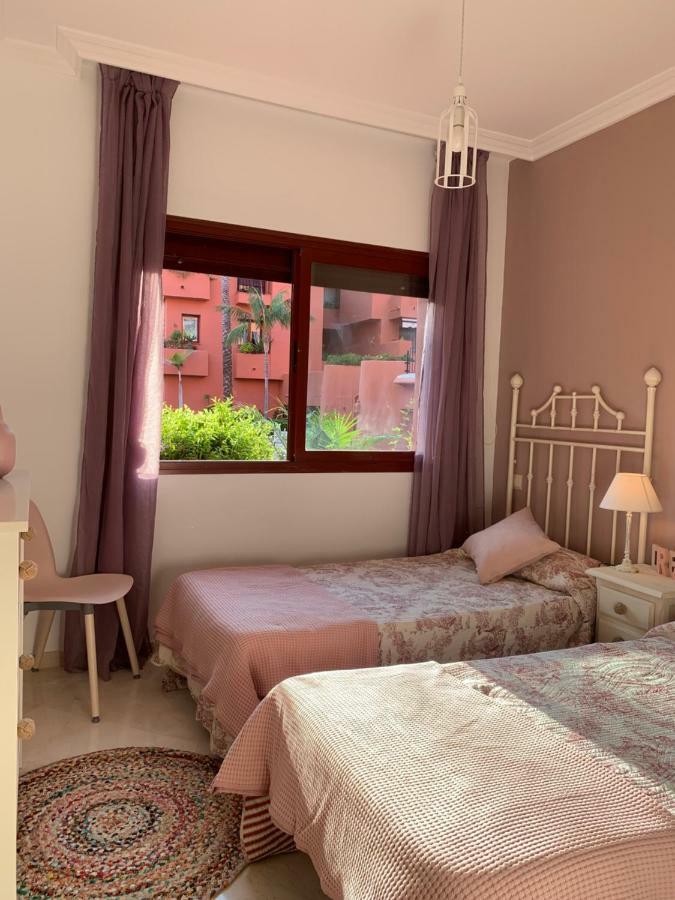 Beachside In Apartamento